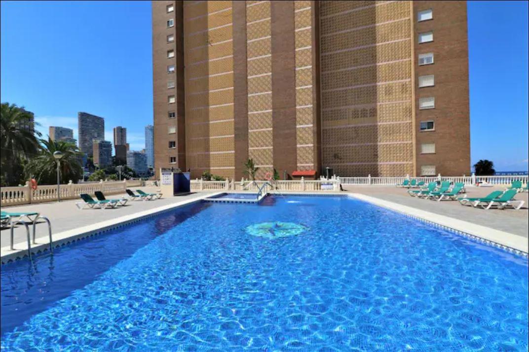 Precioso Apartamento A Estrenar En Primera Linea De Playa Benidorm Kültér fotó