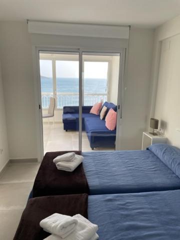 Precioso Apartamento A Estrenar En Primera Linea De Playa Benidorm Kültér fotó